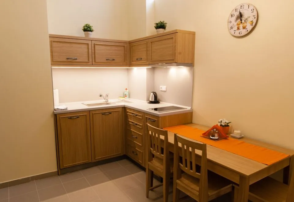Karlova 25 Apartments