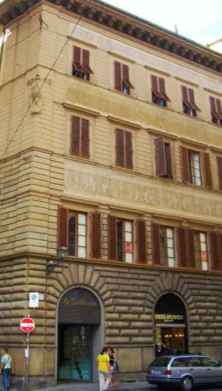 Tornabuoni La Petite Suite