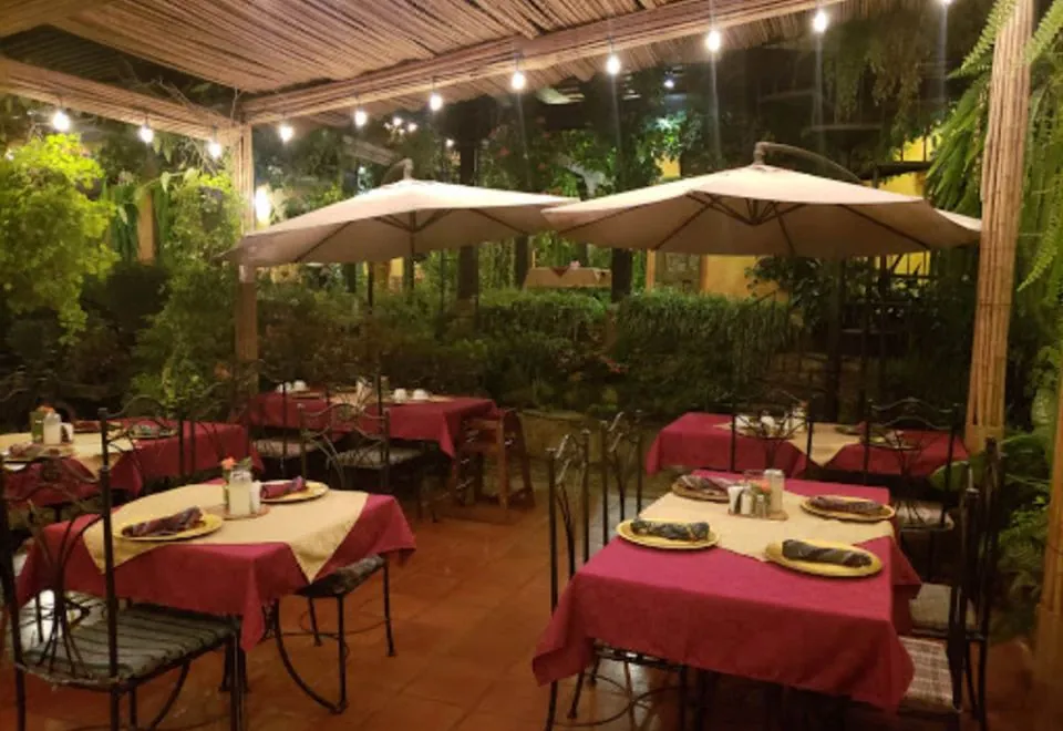 Hotel Eterna Primavera Antigua