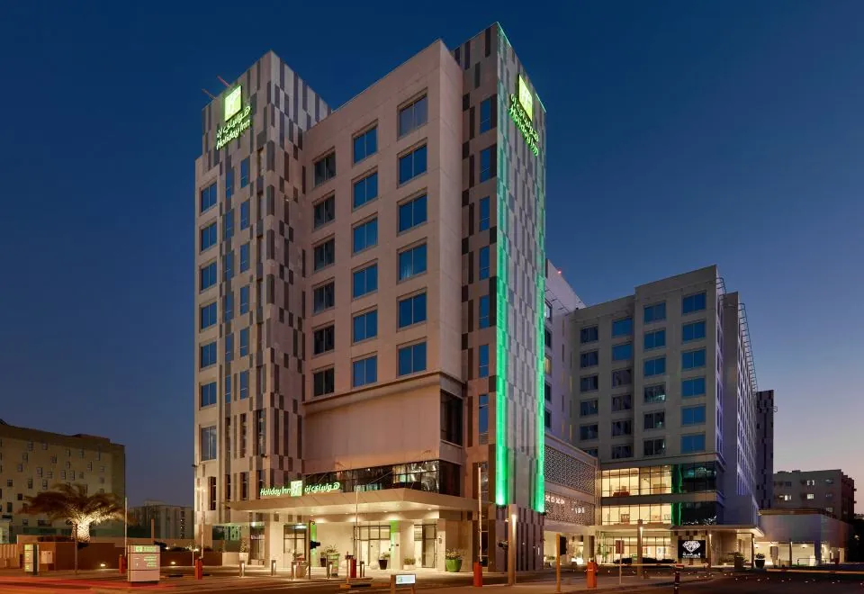 Holiday Inn - Doha - the Business Park, an IHG Hotel