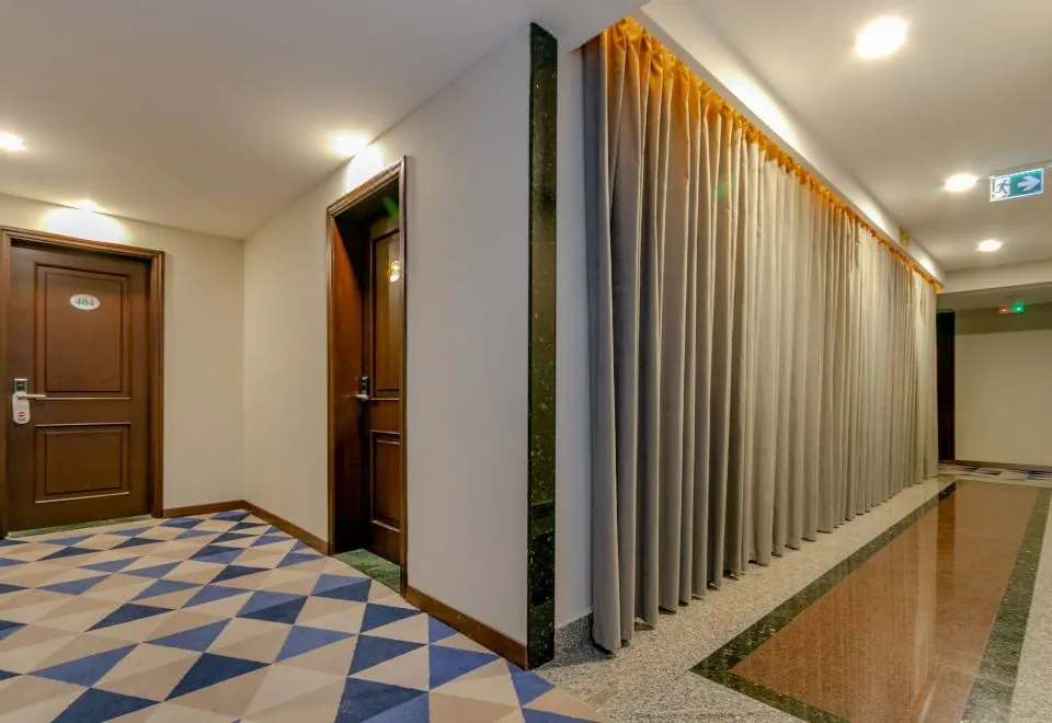 Lara Park Hotel