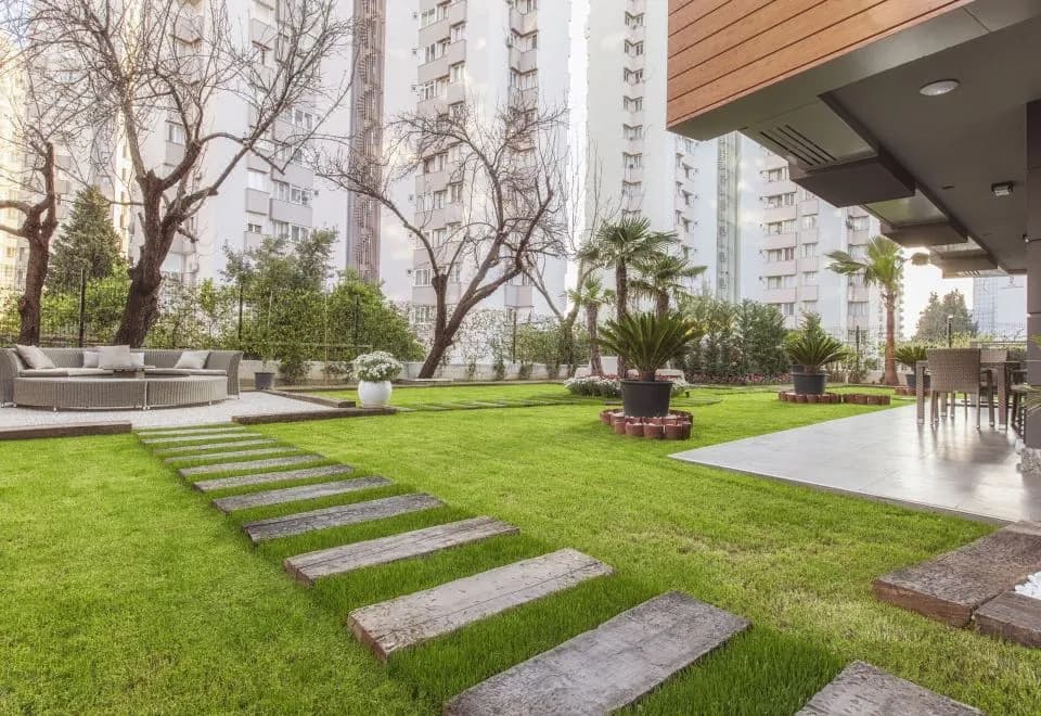 BMK Suites Apartments