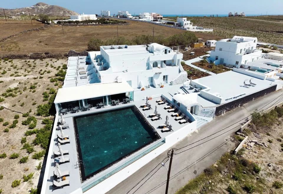 Cape Sisu Suites