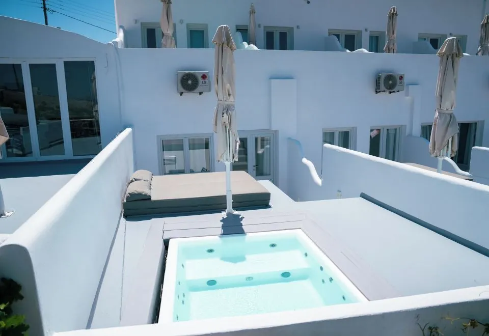 Cape Sisu Suites