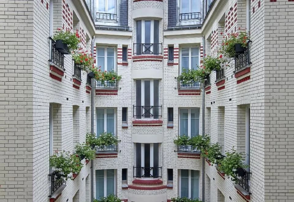 Villa Romantic