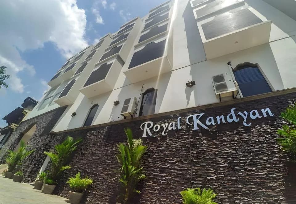 The Royal Kandyan