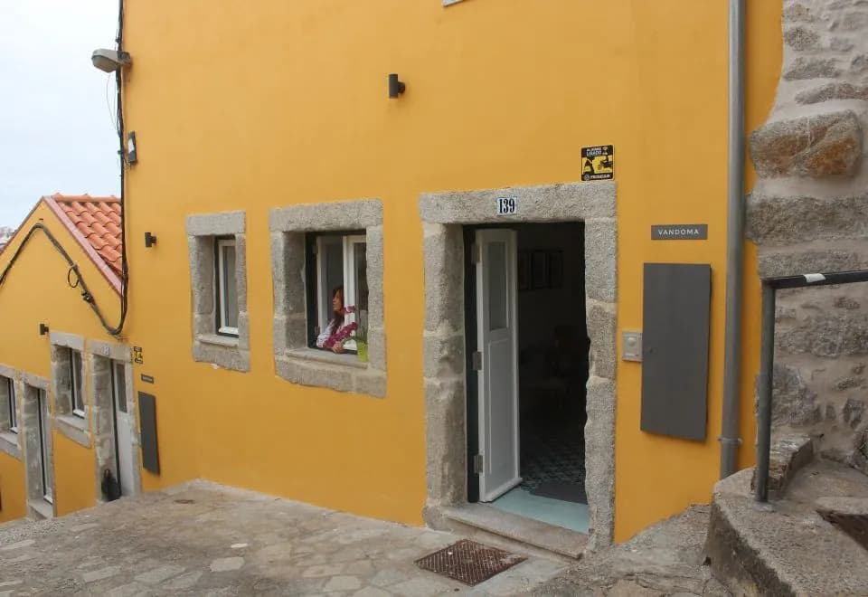 Arco Apartments