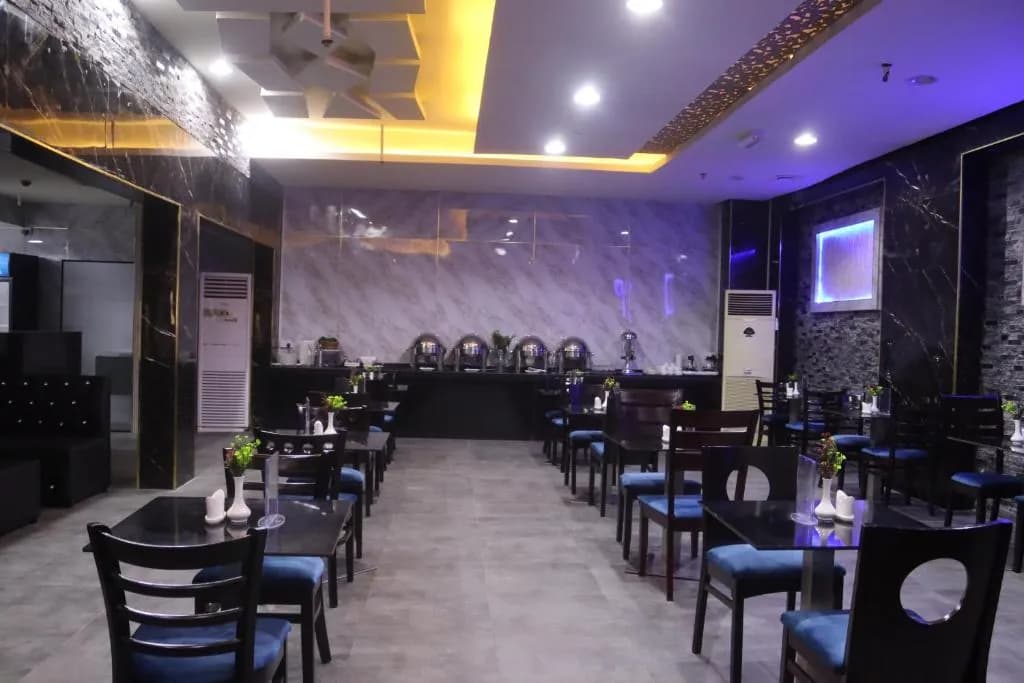 Delmon Hotel