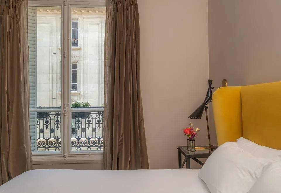 Le Paris Singulier