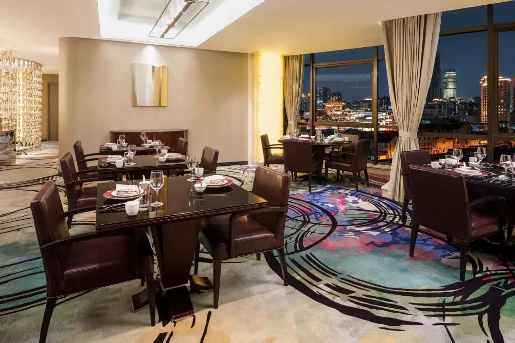 Renaissance Shanghai Yu Garden Hotel