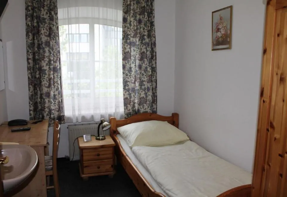 Pension Locarno