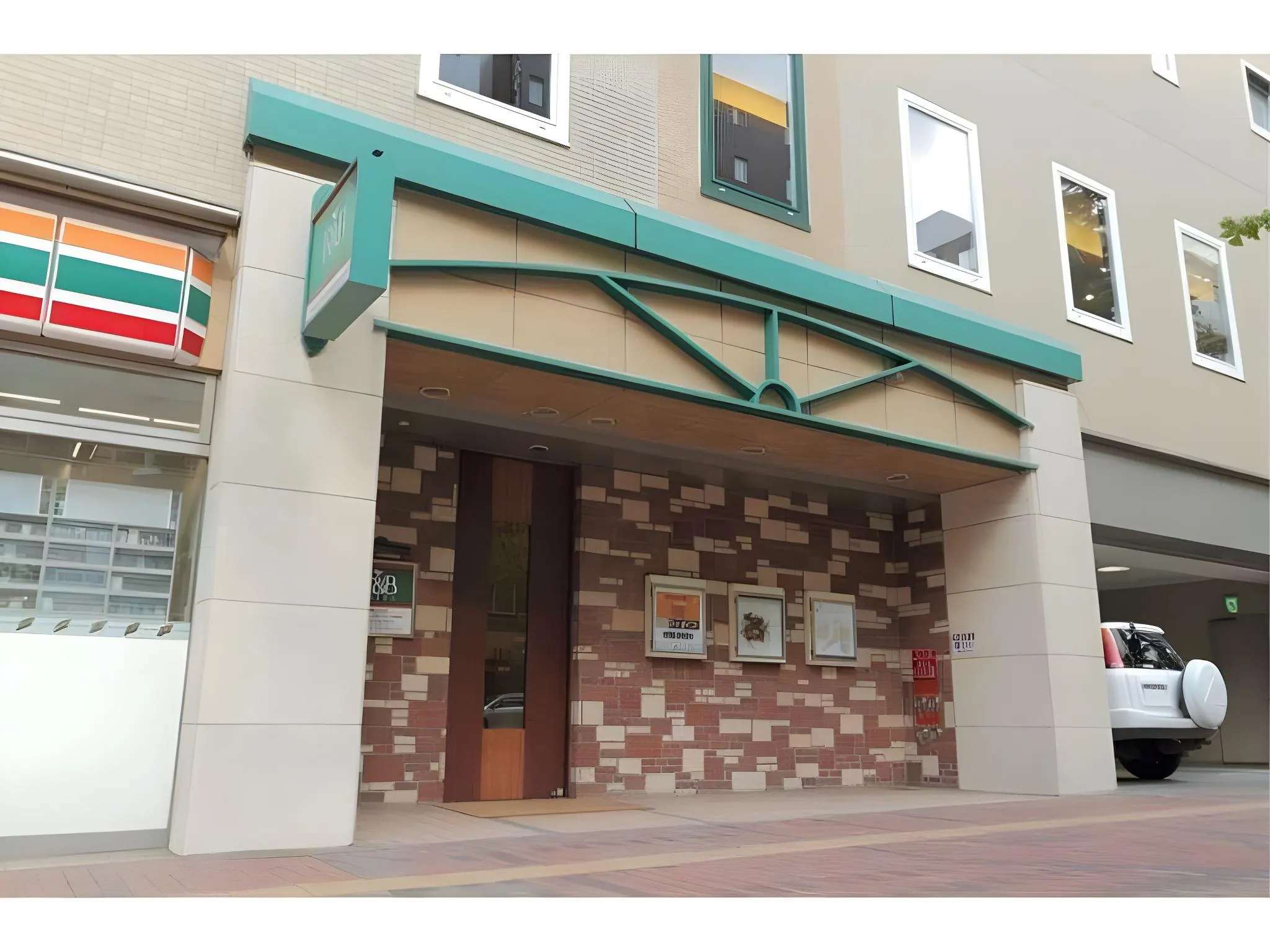 R&B Hotel Sapporo, Kita 3 Nishi 2