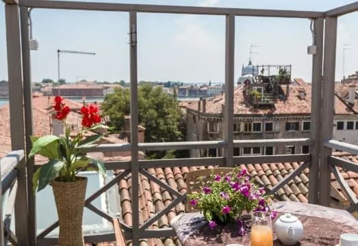 Accademia Charm Apartments