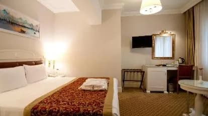 Taksim Metropark Hotel