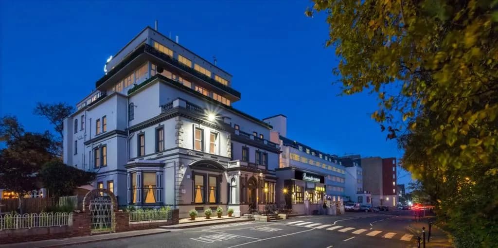 Bonnington Hotel & Leisure Centre
