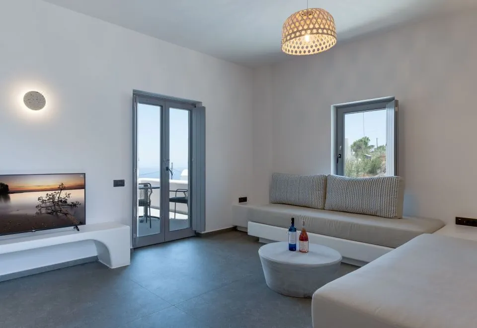 Elements Cozy Suites