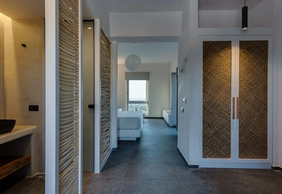 Elements Cozy Suites