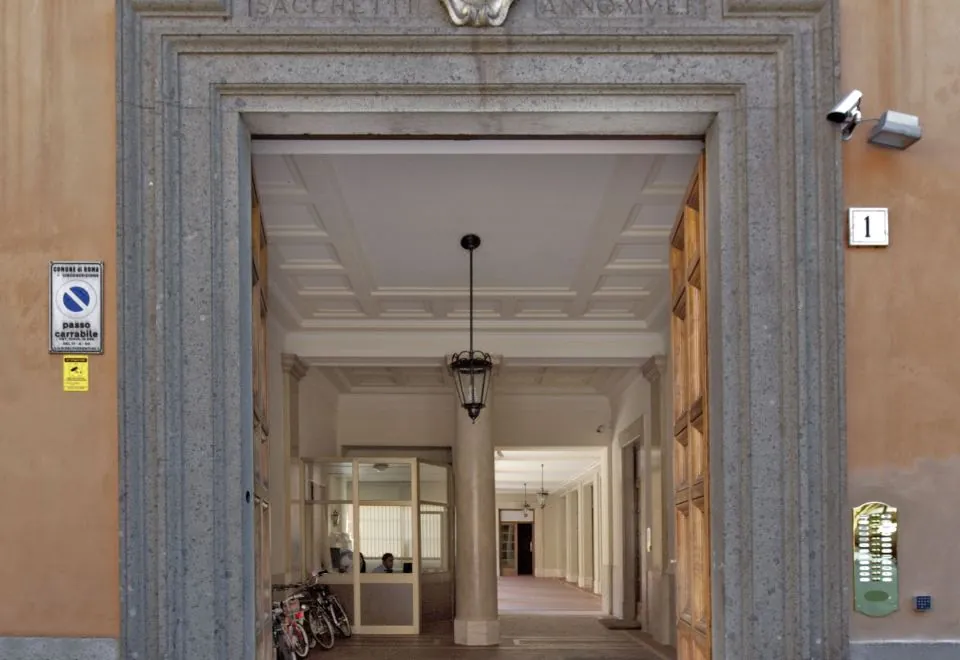 Secret Rhome