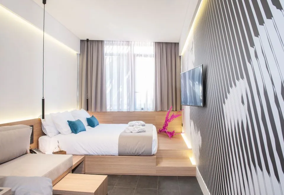 Athens Lodge Boutique Hotel