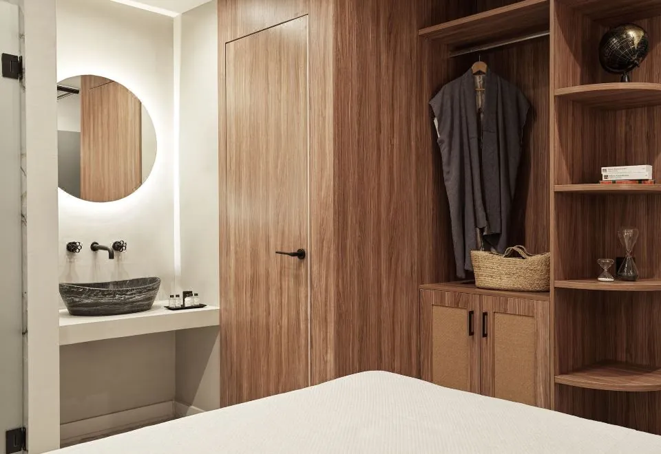 Athens City View Urban Suites