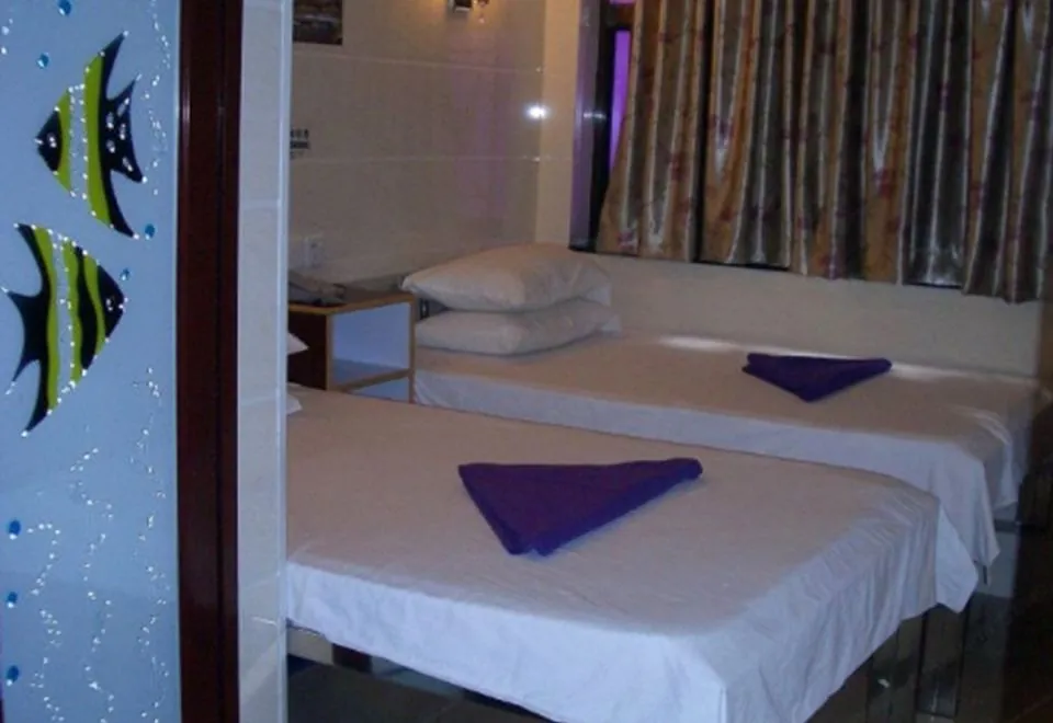Maple Leaf Guest House