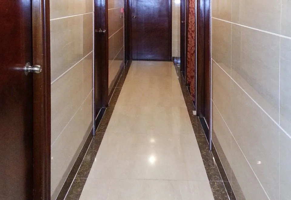 Maple Leaf Guest House