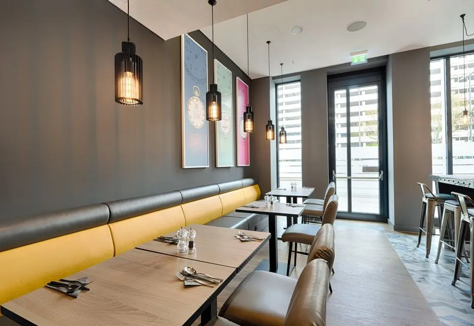 Premier Inn Berlin Alexanderplatz Hotel