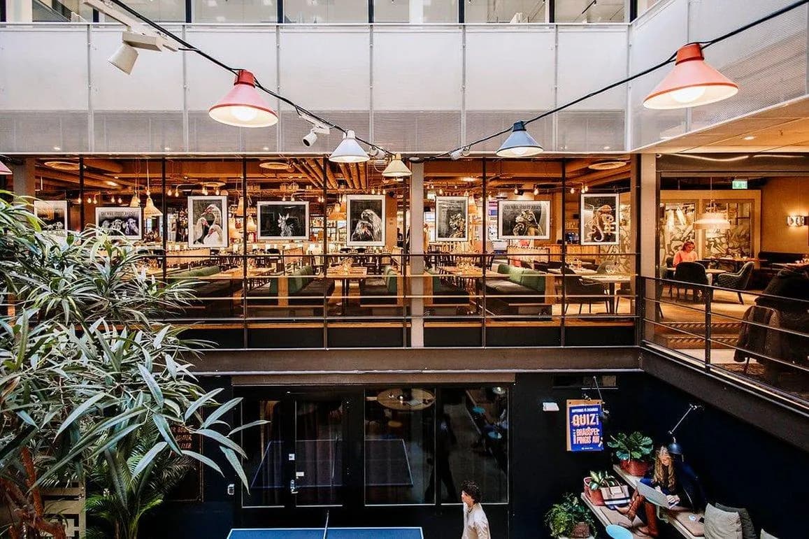 Hotel with Urban Deli