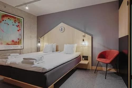 Hotel with Urban Deli