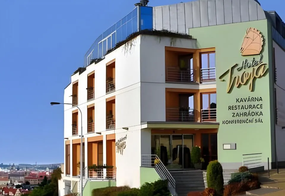 Hotel Troja