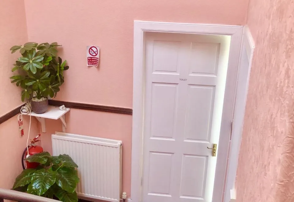 Dalry Guesthouse