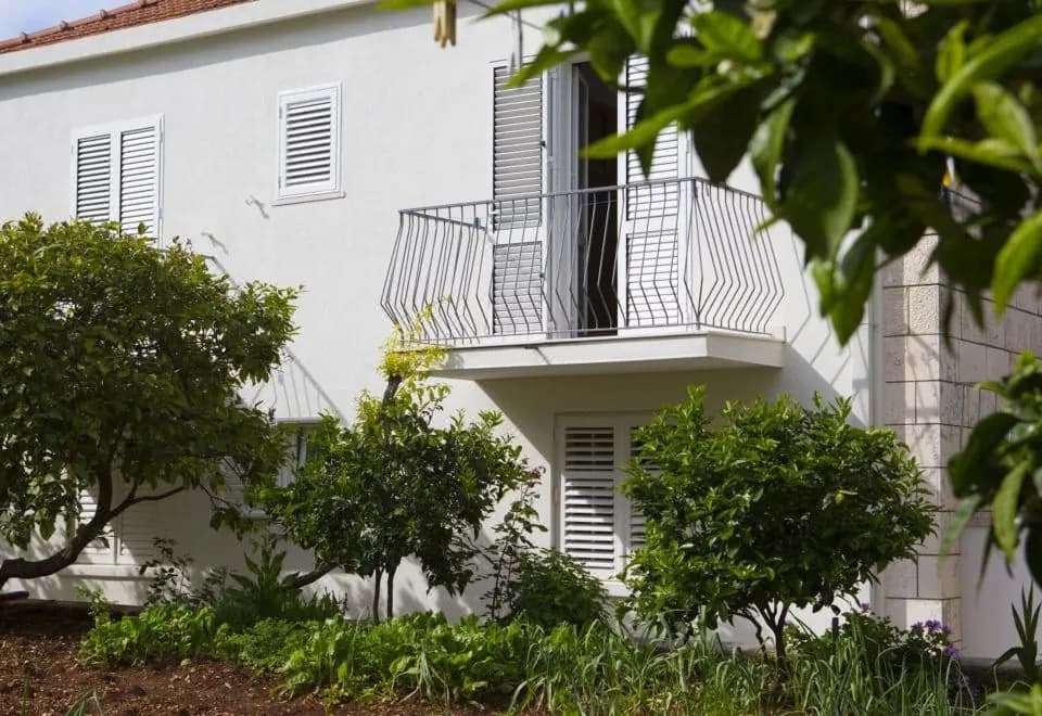 Aida Apartments and Rooms for Couples and Families Free Parking