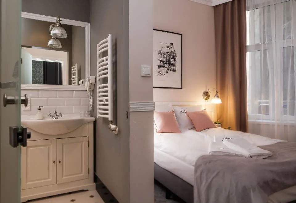 Imagine Apartments