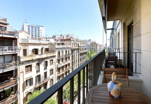 C211 Barcelona Apartments