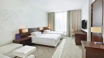 Hyatt Place Dubai Baniyas Square