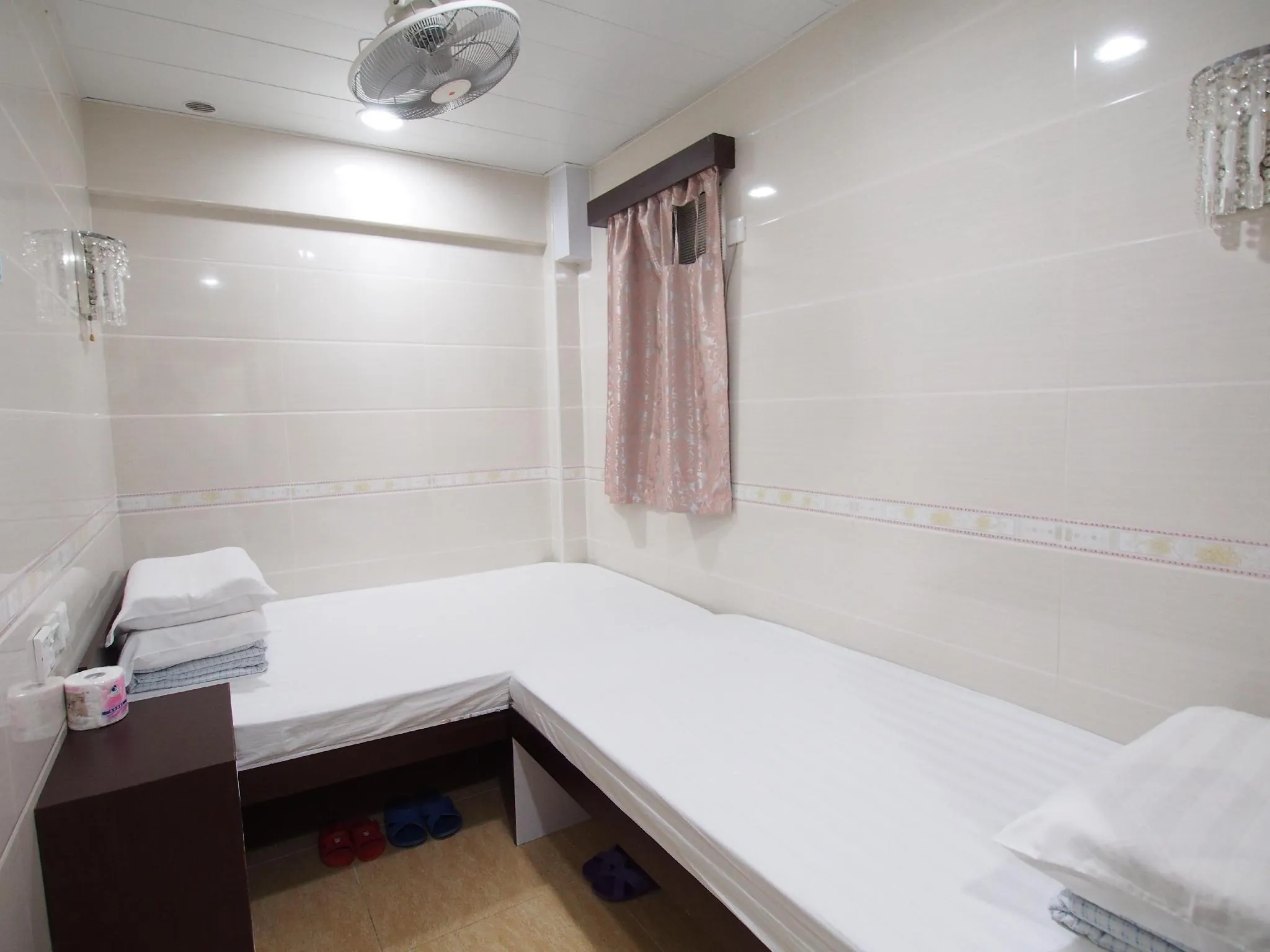 Hongqiao Hotel
