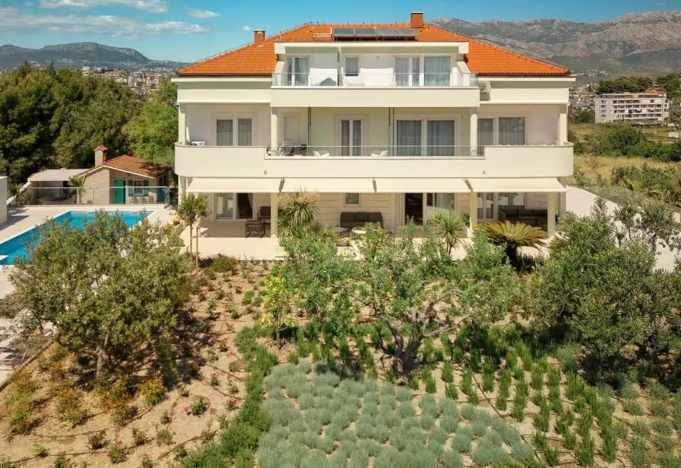 Luxury Apartments Klara