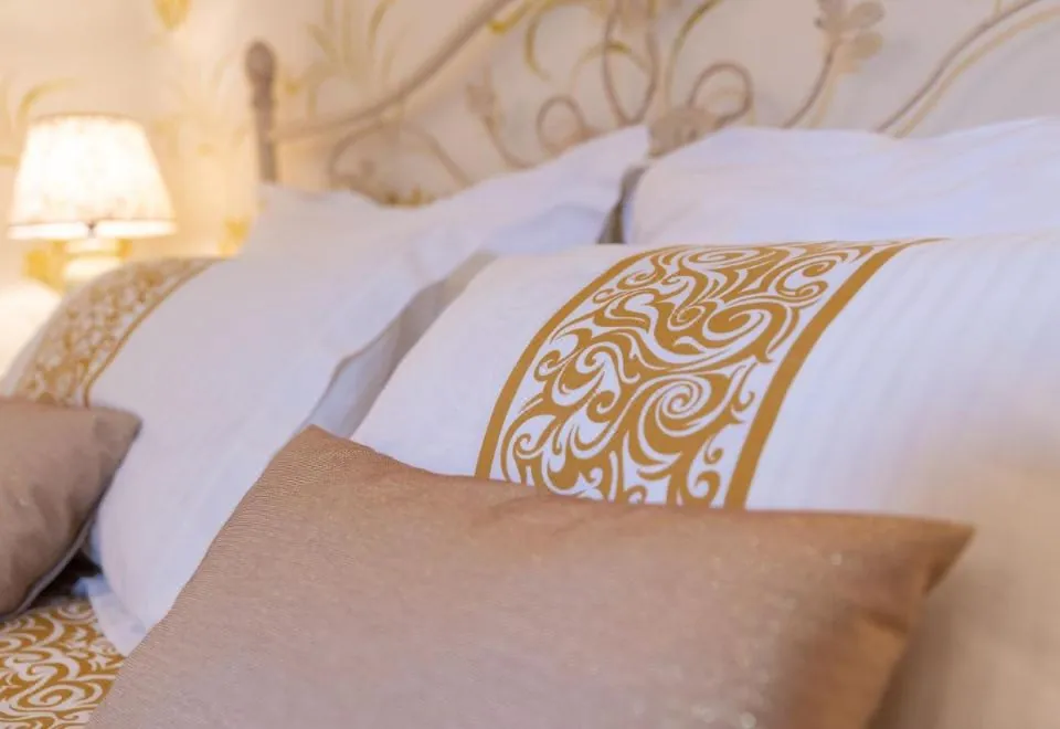 Unique Luxury Rooms
