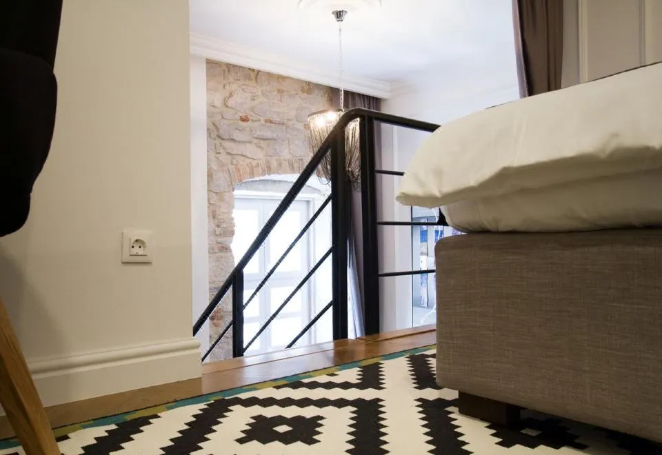 DeZign Superior Apartments & Rooms