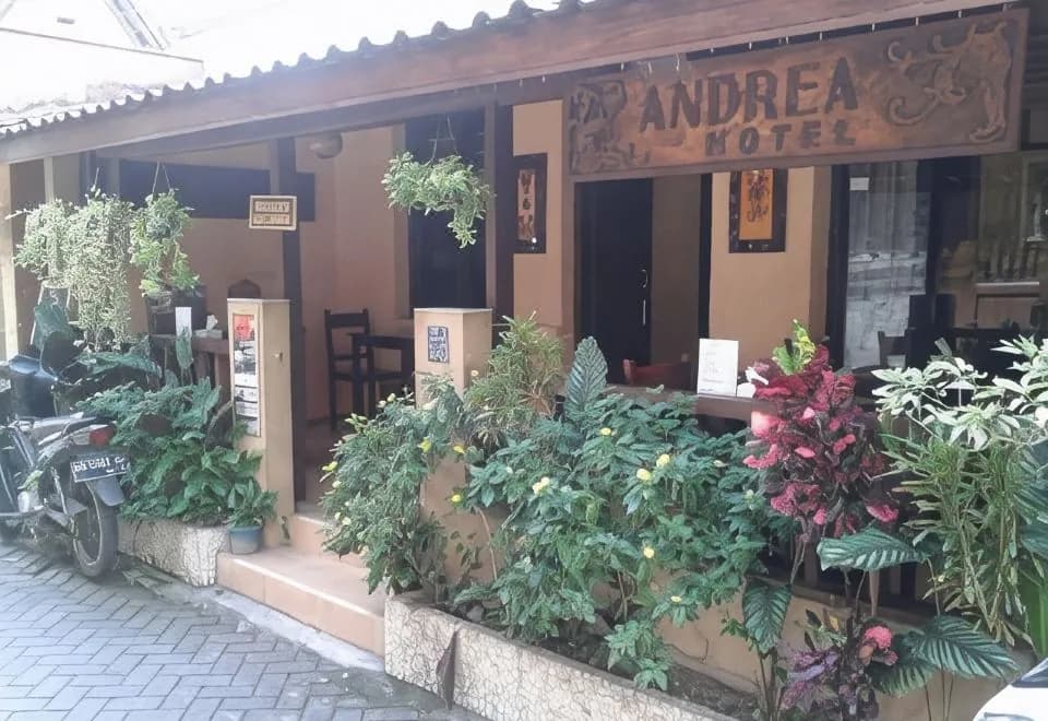 Andrea Hotel