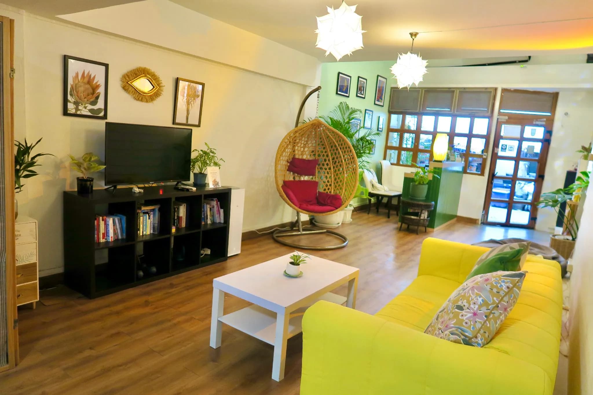 Les Fleurs Bangkok Hostel