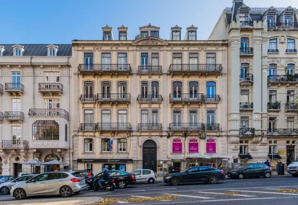 Lisbon Boulevard