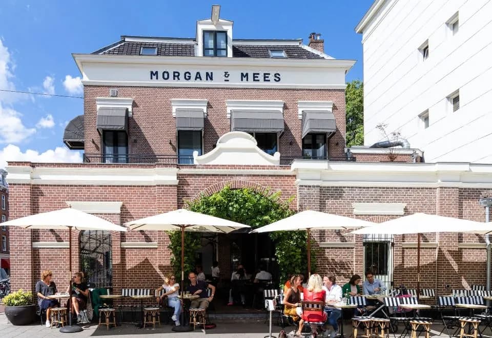 Morgan & Mees