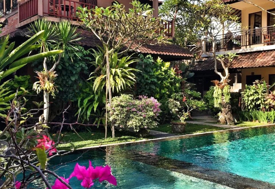 Merthayasa Bungalows