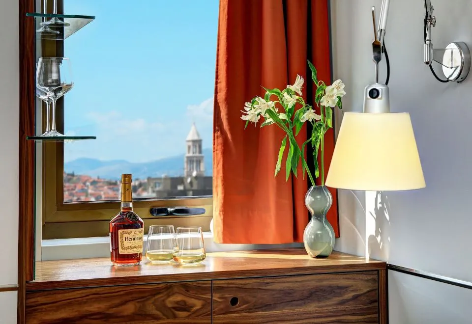 Horizon Luxury Suites