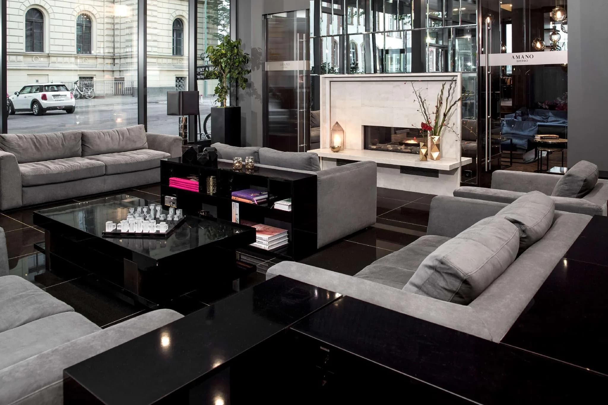 Hotel Amano Grand Central