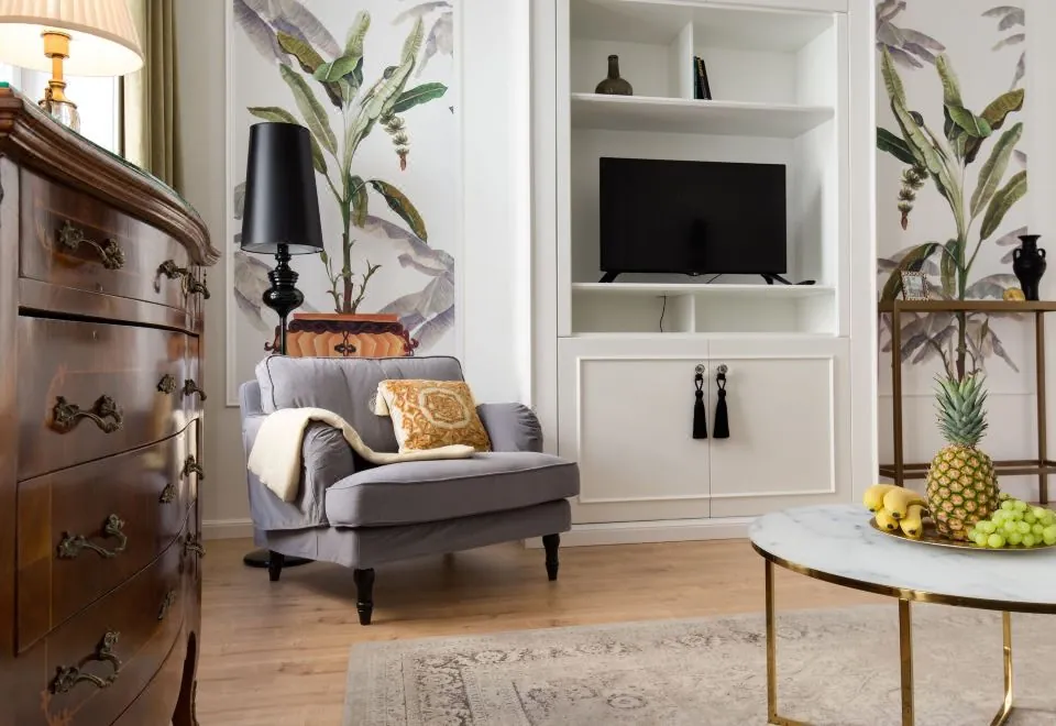 Chestnut & Eliza Suites - Superior Homes Downtown