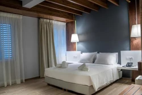 AD Athens Luxury Rooms & Suites