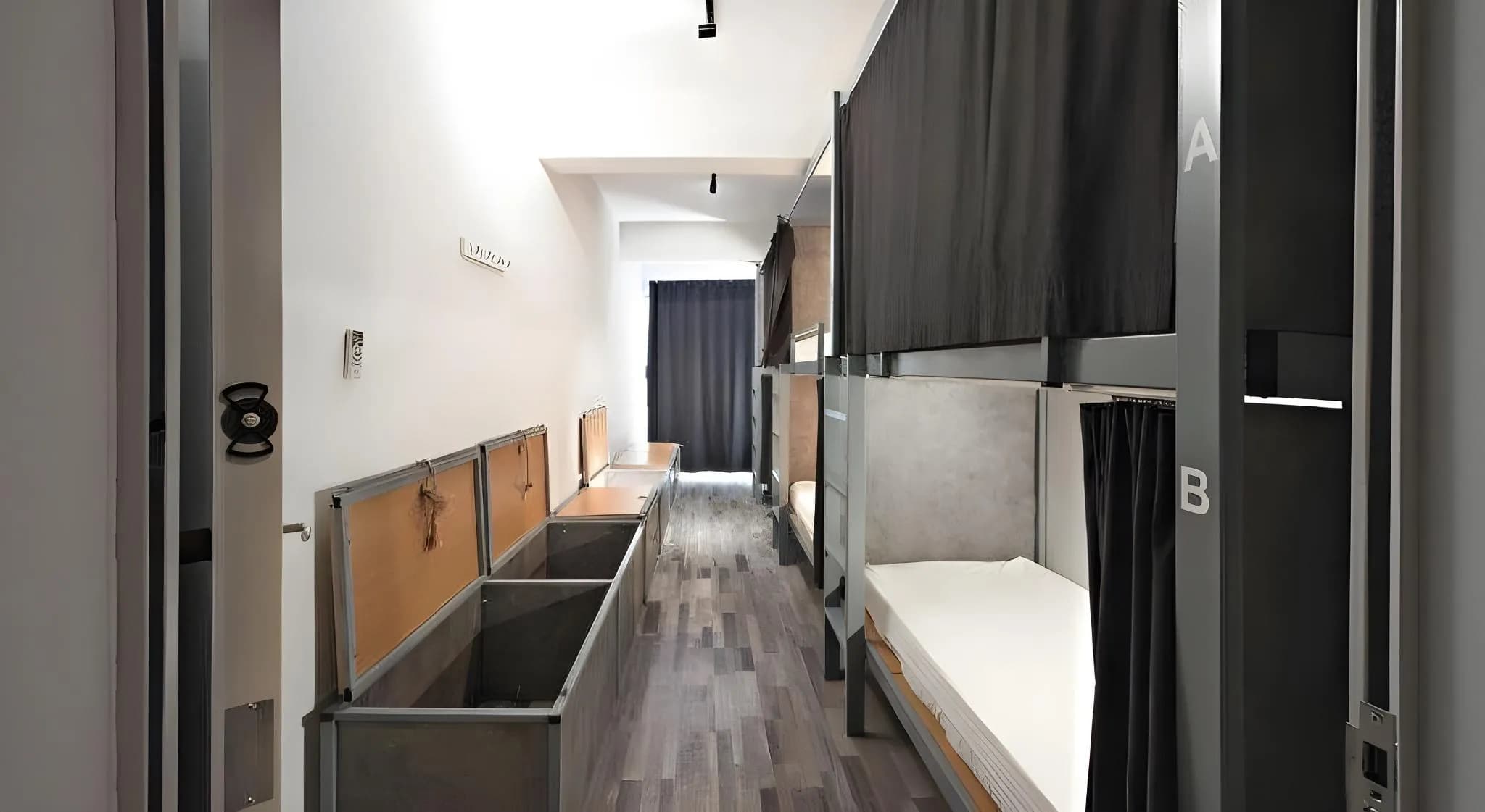 Bedbox Hostel