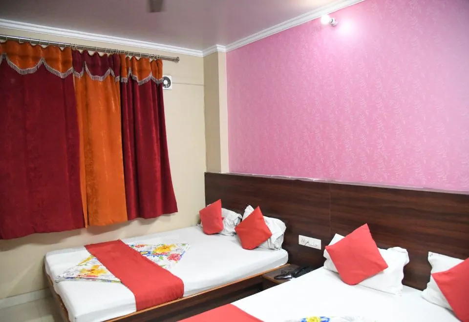 Hotel Thikana Palace